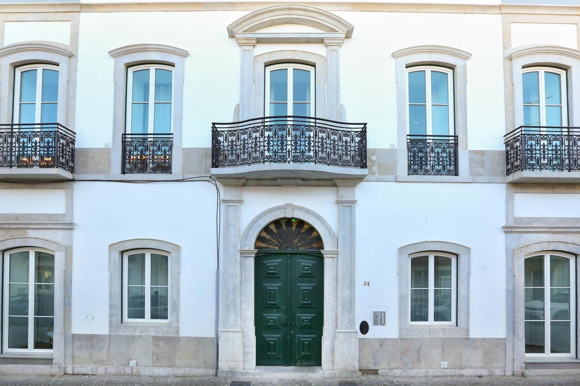 Ria Formosa Vista Duplex Charm In Downtown Faro Lägenhet Exteriör bild